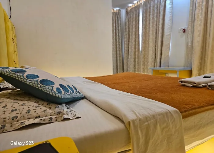 The Ortusstays - Sunrise Room